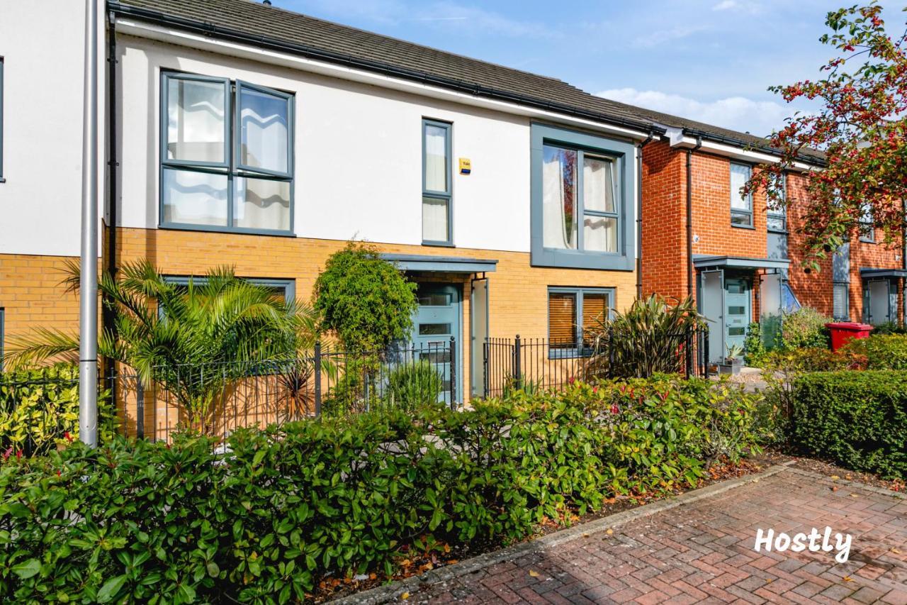 Puffin Way - Comfortable, Spacious House With Parking Reading Eksteriør bilde