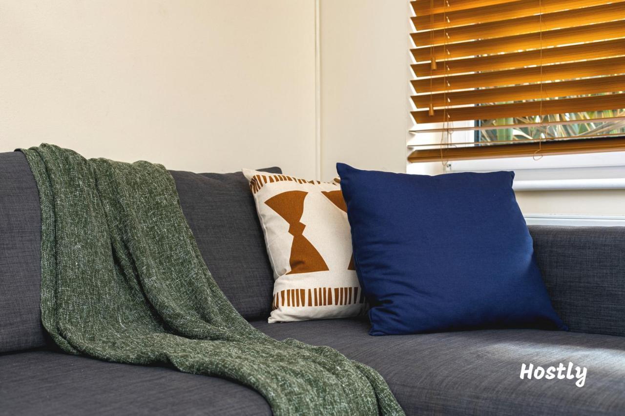 Puffin Way - Comfortable, Spacious House With Parking Reading Eksteriør bilde